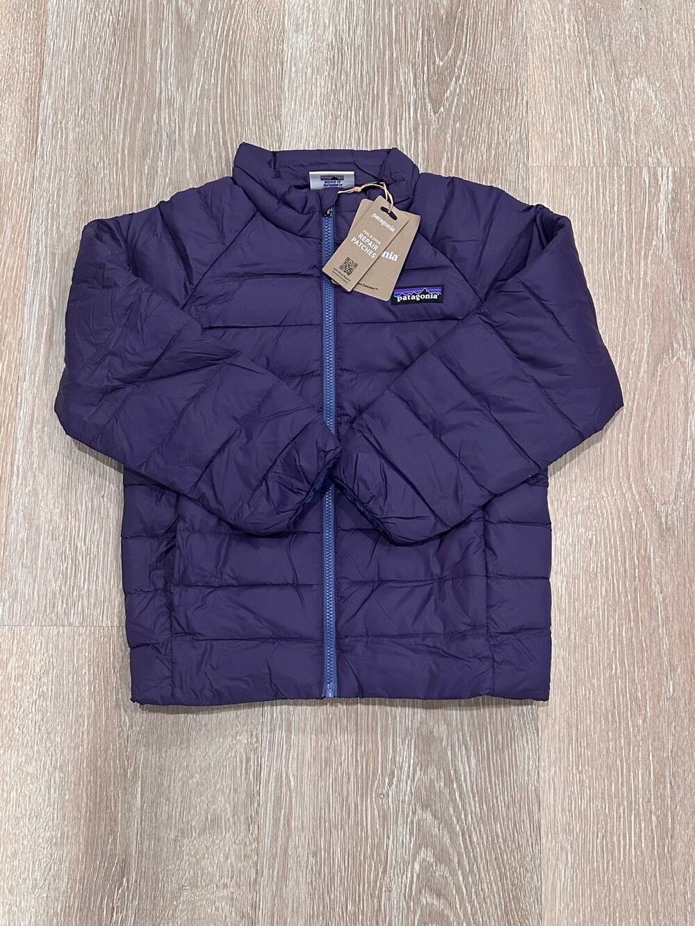 Patagonia Down Sweater in Plummet Purple, Size 4T, NWT